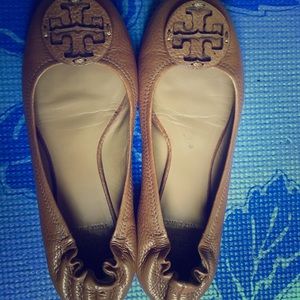 Tory Burch Flats W7